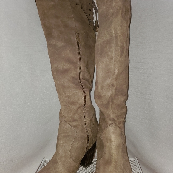 Report Boot - Picture 2 of 5